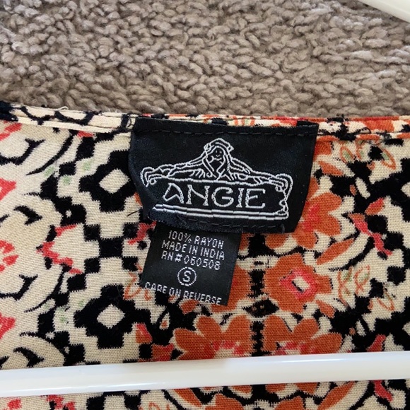 Floral Camino - Picture 2 of 2